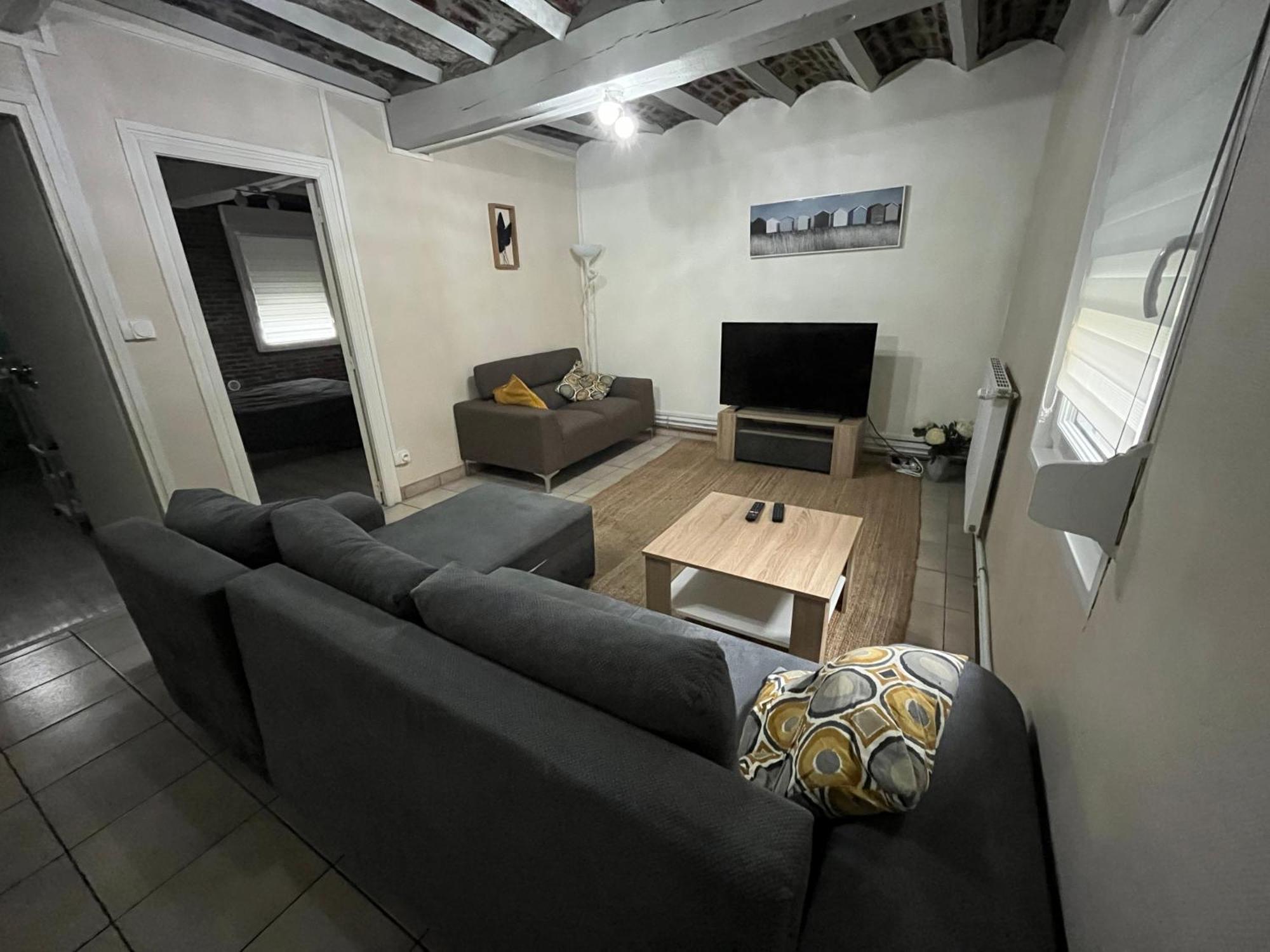 Appartement De Charme 40M2 Proche Centre Hospitalier วาลองเซียนส์ ภายนอก รูปภาพ